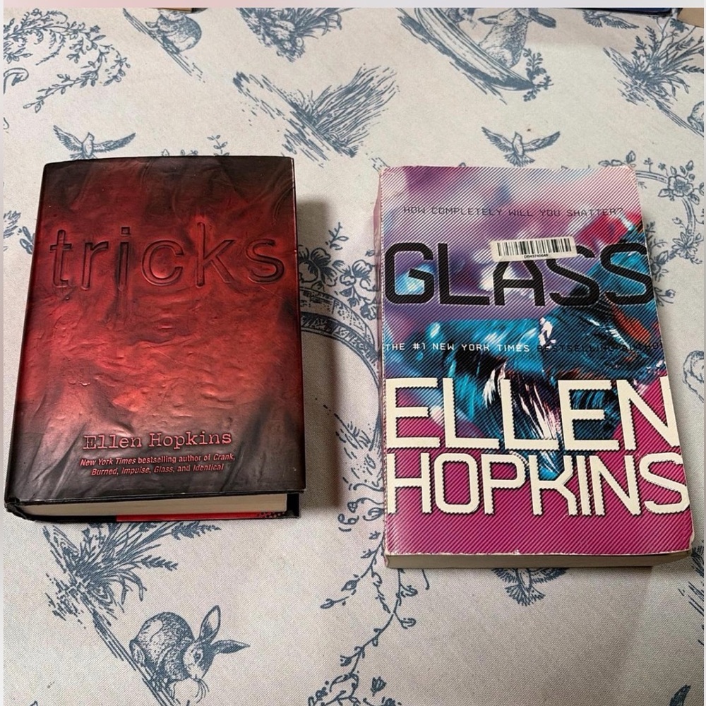 Ellen Hopkins "Tricks"‎ & "Glass" - Red and Pink/Blue Paperback Set